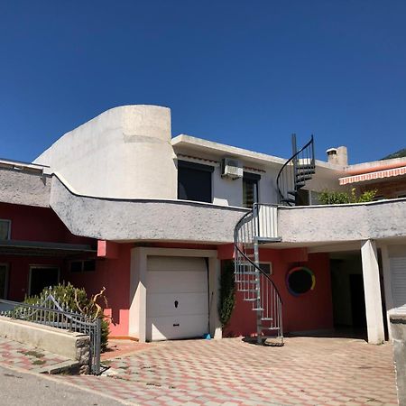 קרלובג Apartmani Cesarica מראה חיצוני תמונה