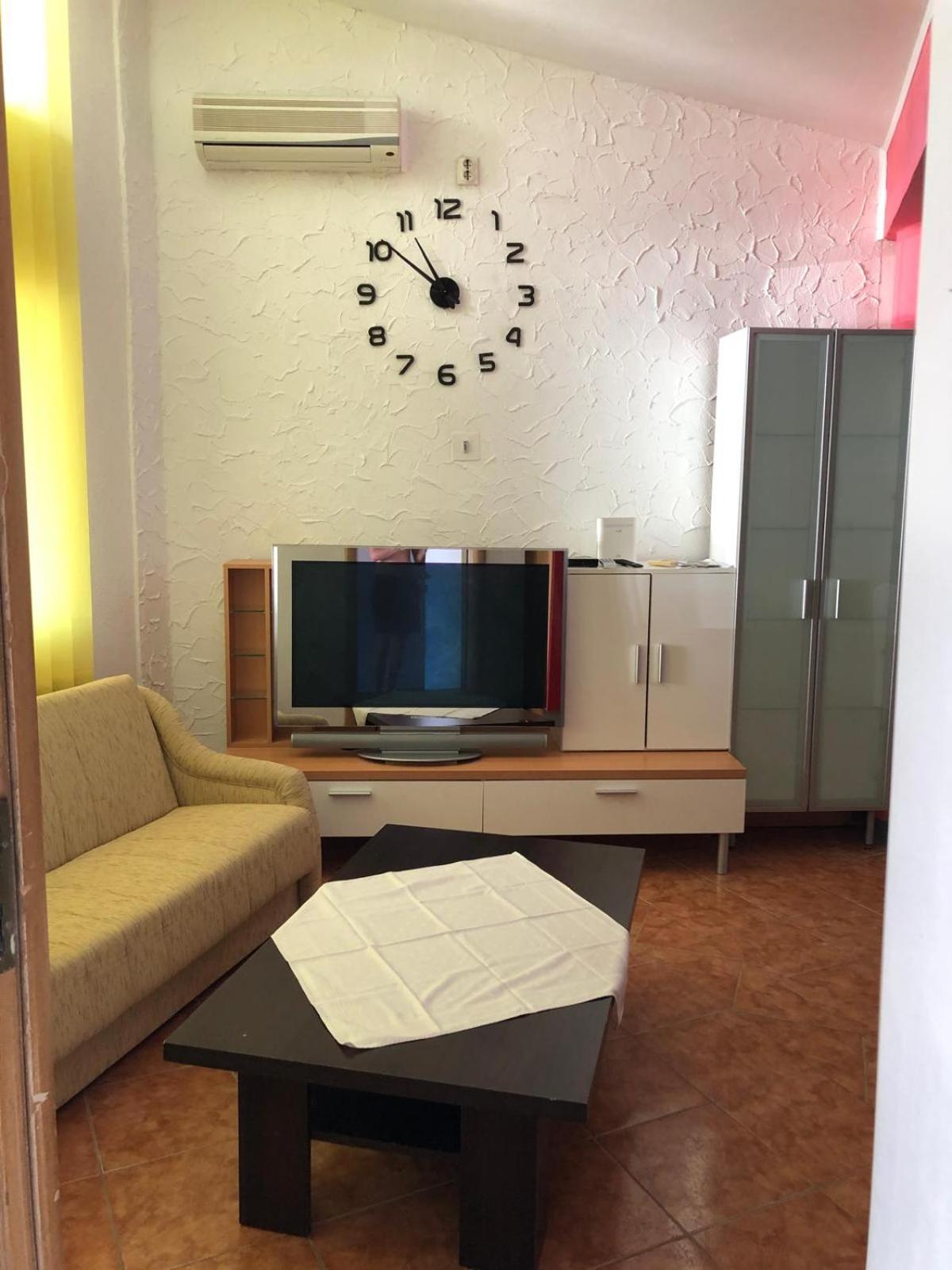 קרלובג Apartmani Cesarica חדר תמונה